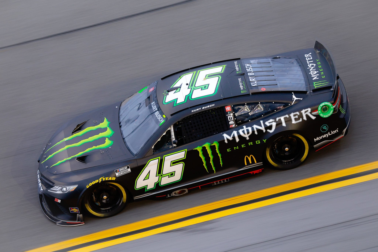 2022 - #45 23XI Racing - Scheme Haven