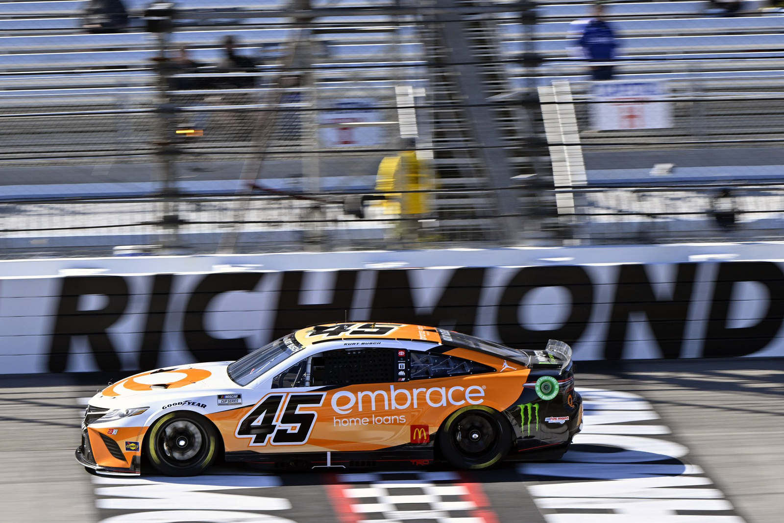 2022 - #45 23XI Racing - Scheme Haven